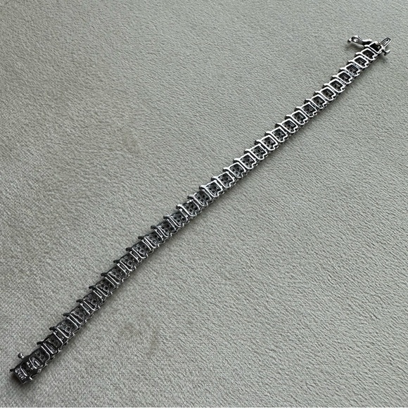 10K White Gold Diamond Bracelet | 2 CTW | 7” | 11.7g | Zales - Picture 9 of 13